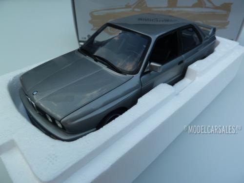 BMW M3 (e30) `Ravaglia`