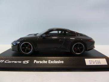 Porsche 911 (991) Carrera 4S Porsche 911 (991) Carrera 4S